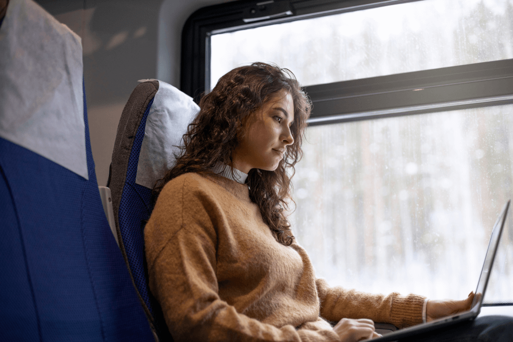Advantages of traveling by bus